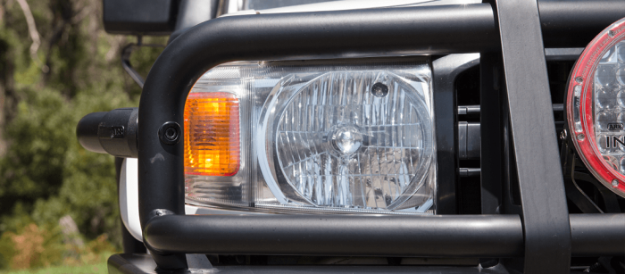 ARB Deluxe Bullbar Landcruiser 70 2007 on - Image 5